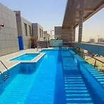 Huge Sky Villa With Panoramic Golf Views