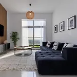 Huge Sky Villa With Panoramic Golf Views