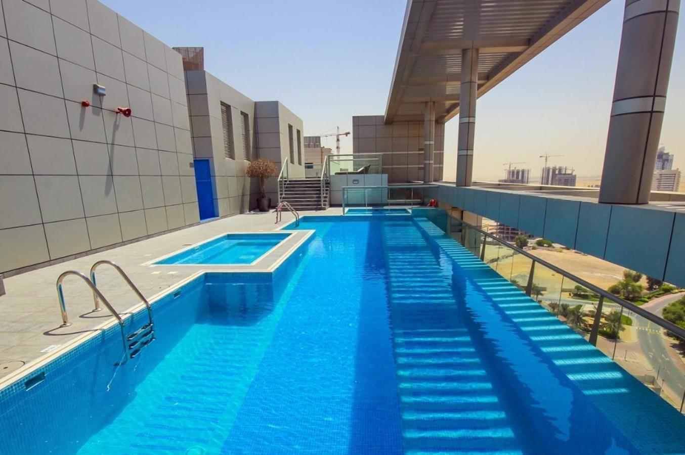 Apartment Huge Sky With Panoramic Golf Views Dubai