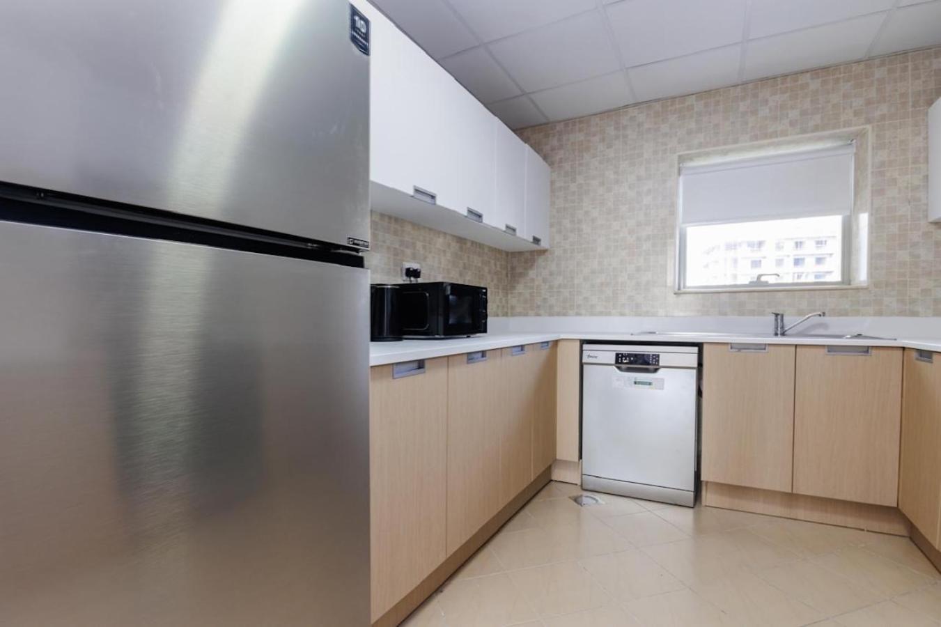 Huge Sky With Panoramic Golf Views Apartment Dubai